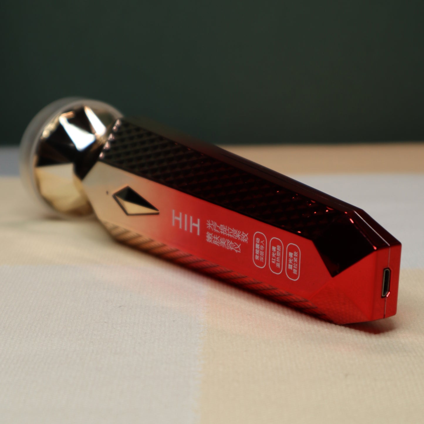 Diamond Luxe Rechargeable Bullet Vibrator