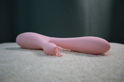 Curved Dual-Stimulation Silicone Rabbit Vibrator